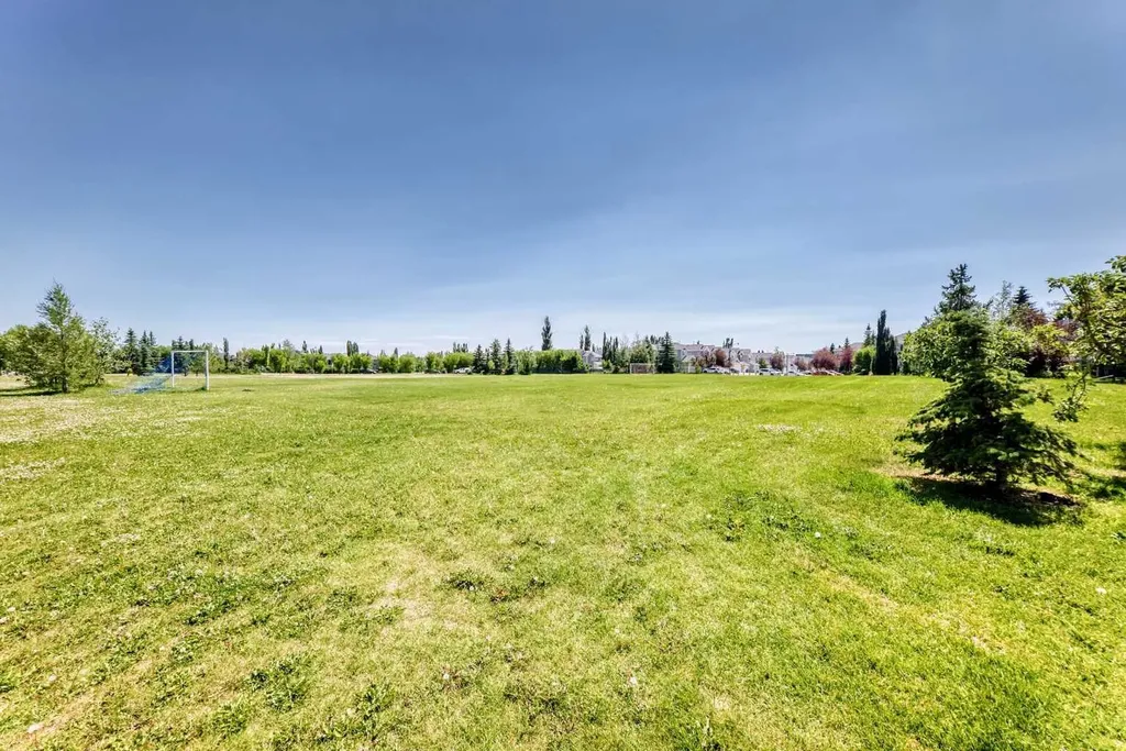 281 Cougar Ridge Drive SW Calgary AB T3H 0J2