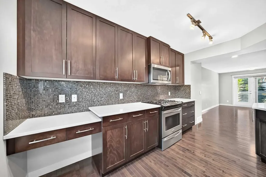 57 Aspen Hills Common SW Calgary AB T3H0R7