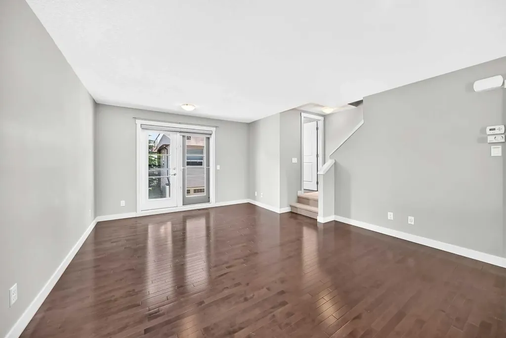 57 Aspen Hills Common SW Calgary AB T3H0R7