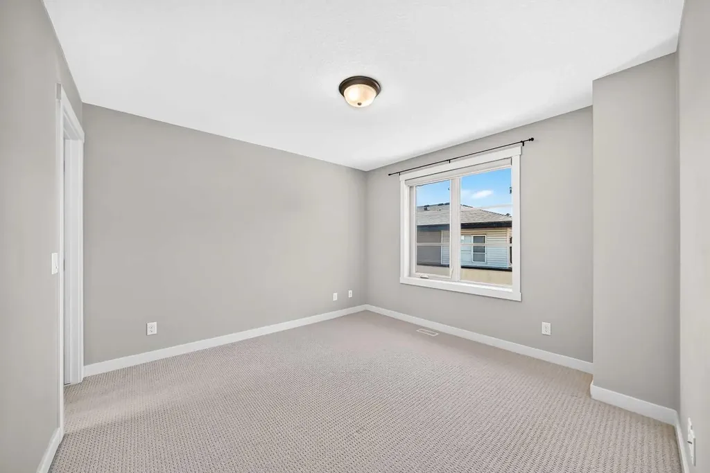57 Aspen Hills Common SW Calgary AB T3H0R7