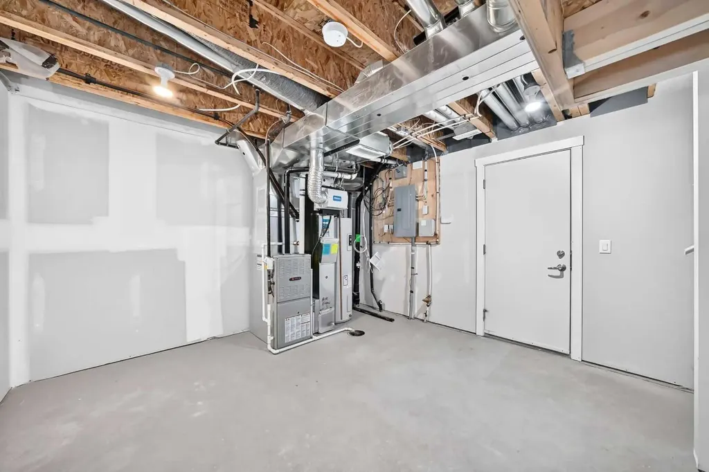 57 Aspen Hills Common SW Calgary AB T3H0R7