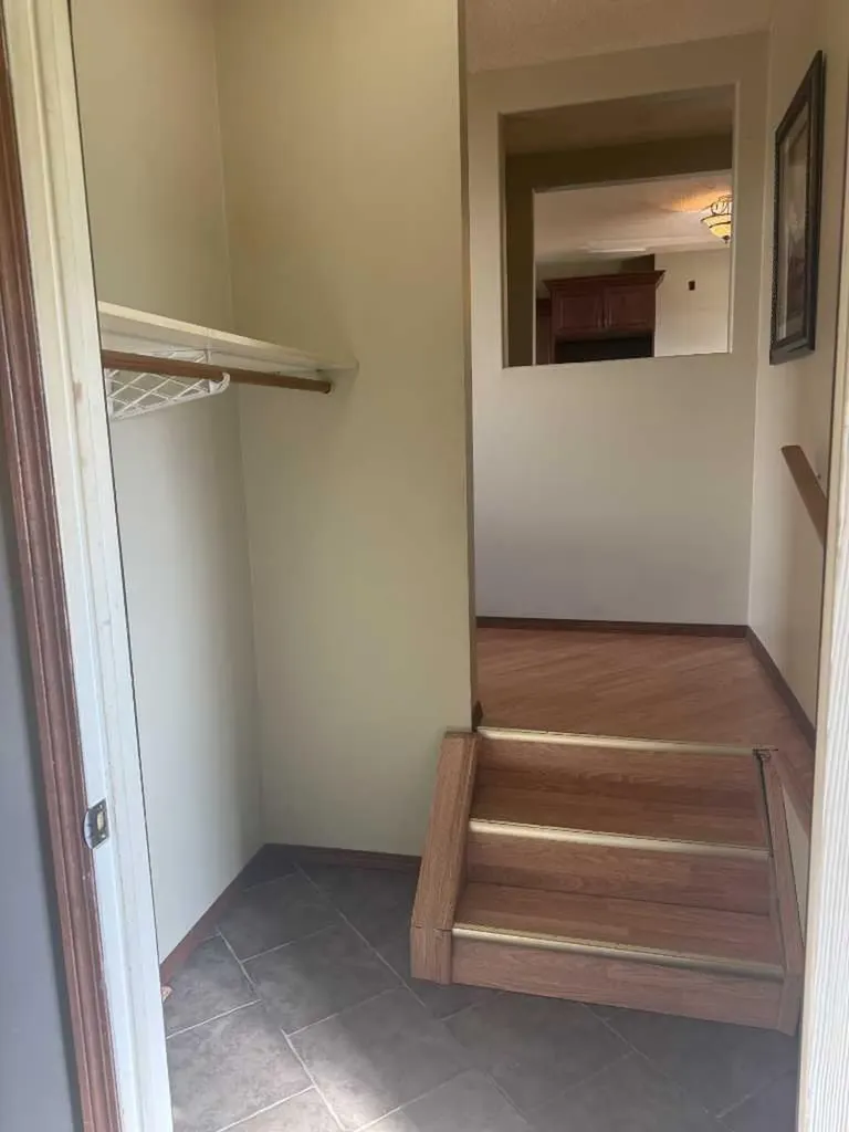 324 3 Avenue E Hanna AB T0J 1P0