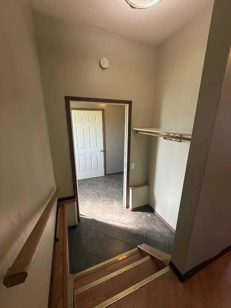 324 3 Avenue E Hanna AB T0J 1P0