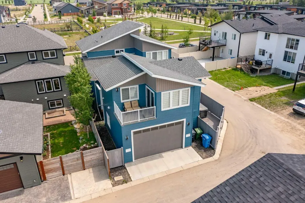 10 Tagish Avenue Red Deer AB T4P 0Y6