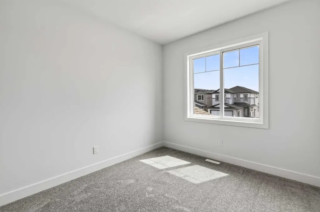 85 Linden Place Rural Red Deer County AB T4E 3C4