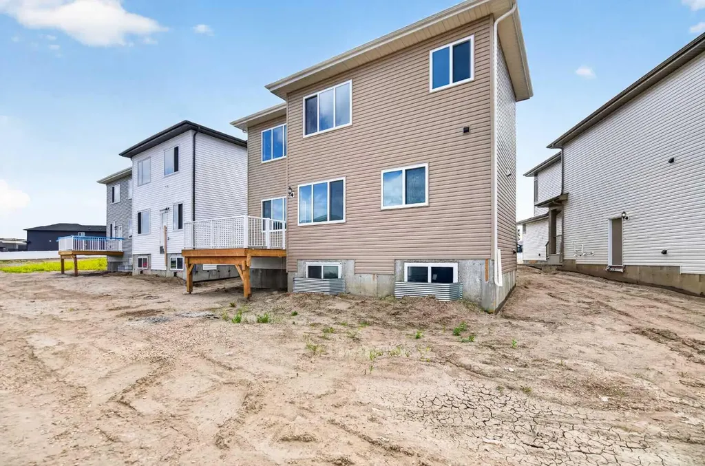 85 Linden Place Rural Red Deer County AB T4E 3C4