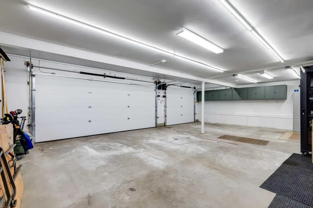 10907 Willowfern Drive SE Calgary AB T2J 1R6