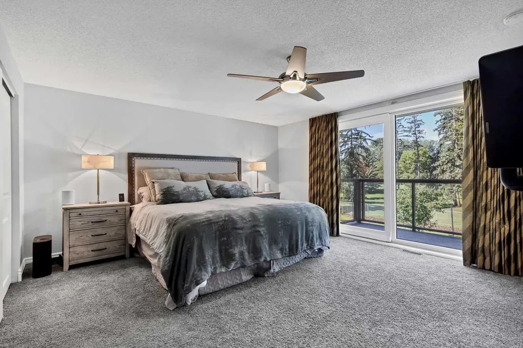 10907 Willowfern Drive SE Calgary AB T2J 1R6