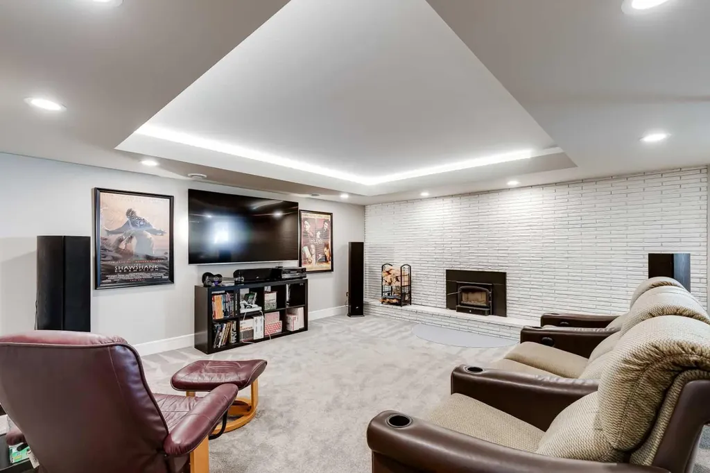 10907 Willowfern Drive SE Calgary AB T2J 1R6