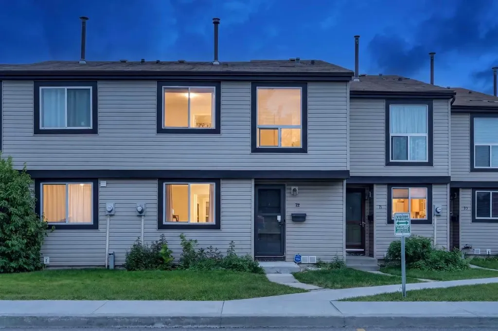 3029 Rundleson Road NE Calgary AB T1Y 3Z5