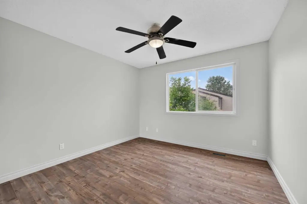 3029 Rundleson Road NE Calgary AB T1Y 3Z5