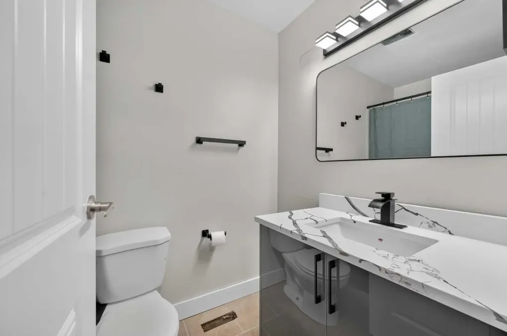 3029 Rundleson Road NE Calgary AB T1Y 3Z5