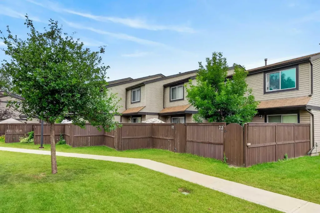 3029 Rundleson Road NE Calgary AB T1Y 3Z5