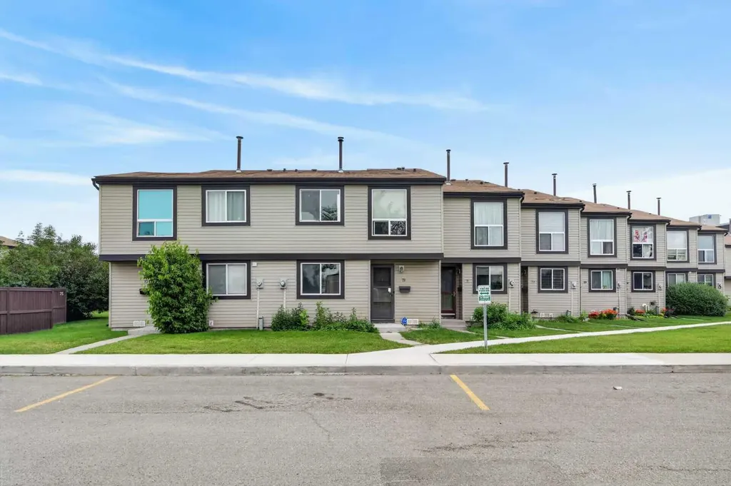 3029 Rundleson Road NE Calgary AB T1Y 3Z5