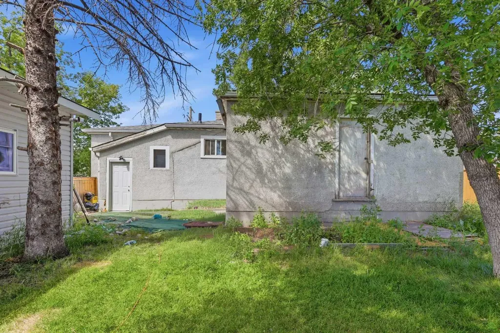 7244 Ogden Road SE Calgary AB T2V 1B6