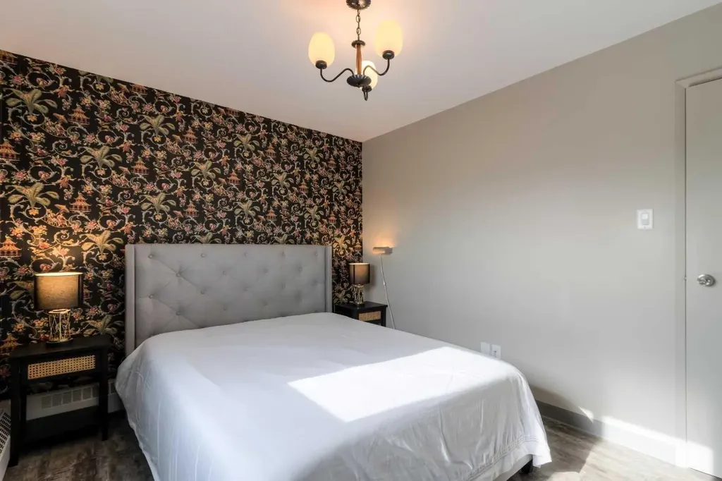 515 6 Street S Lethbridge AB T1J 4J1