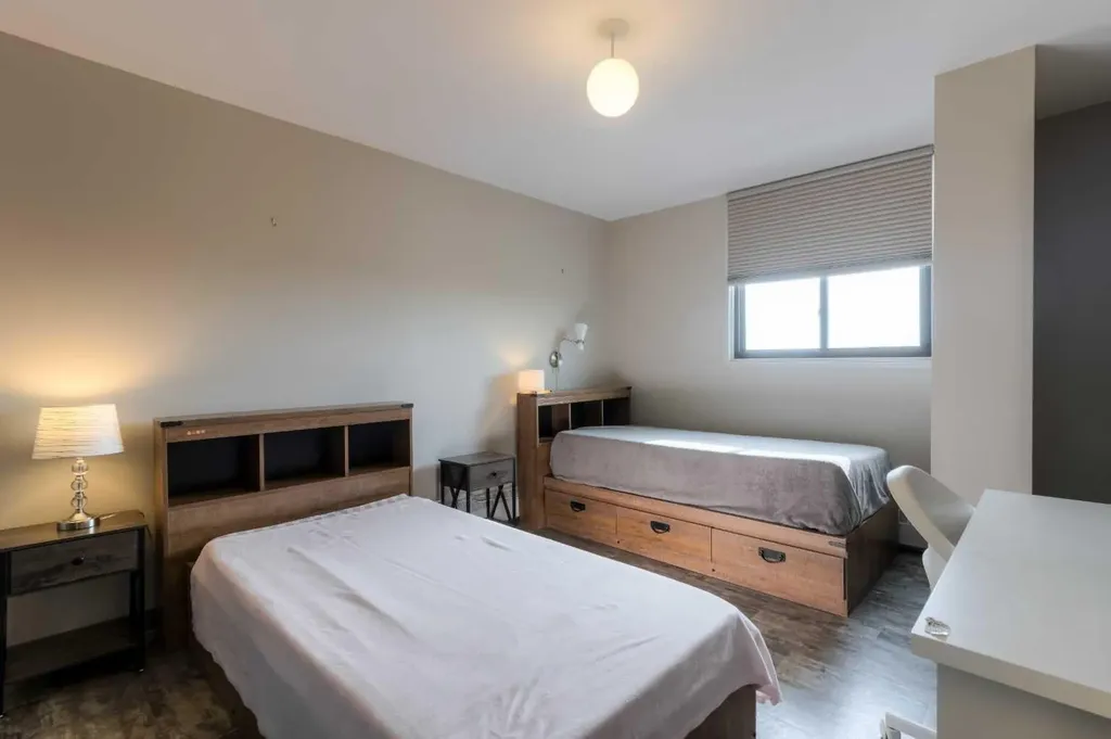 515 6 Street S Lethbridge AB T1J 4J1