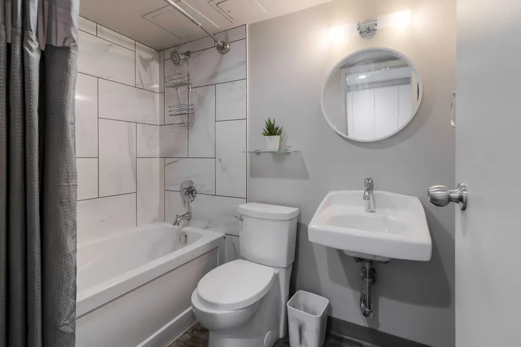 515 6 Street S Lethbridge AB T1J 4J1
