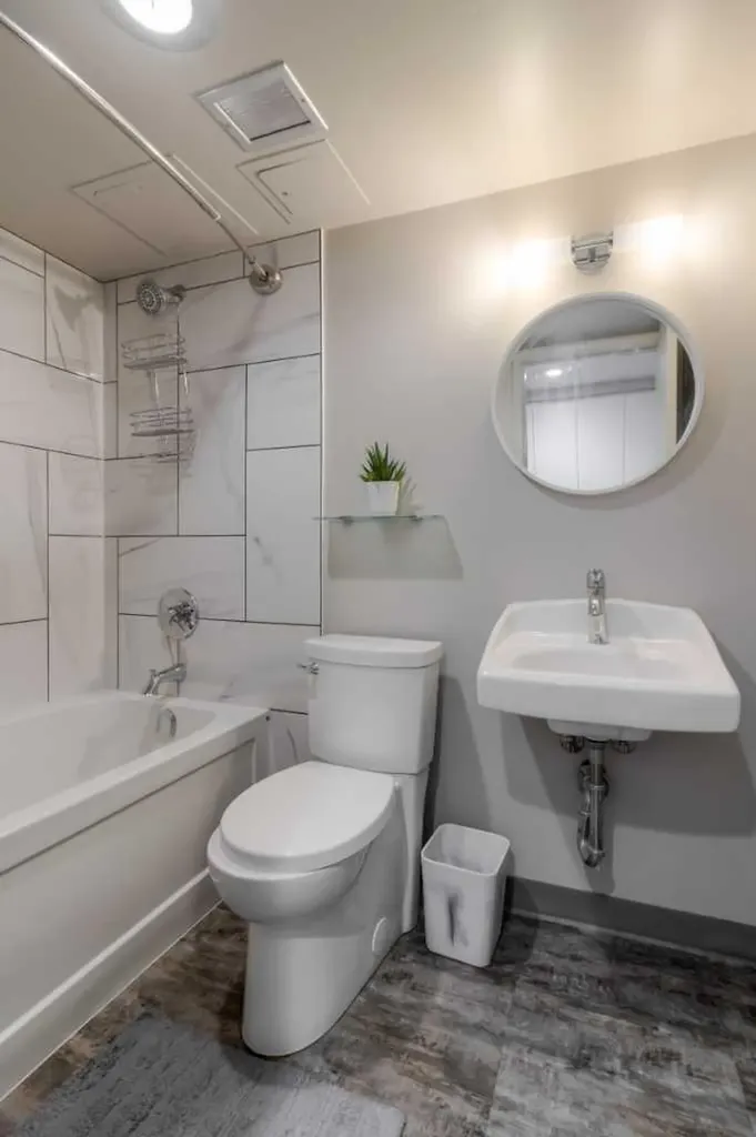 515 6 Street S Lethbridge AB T1J 4J1