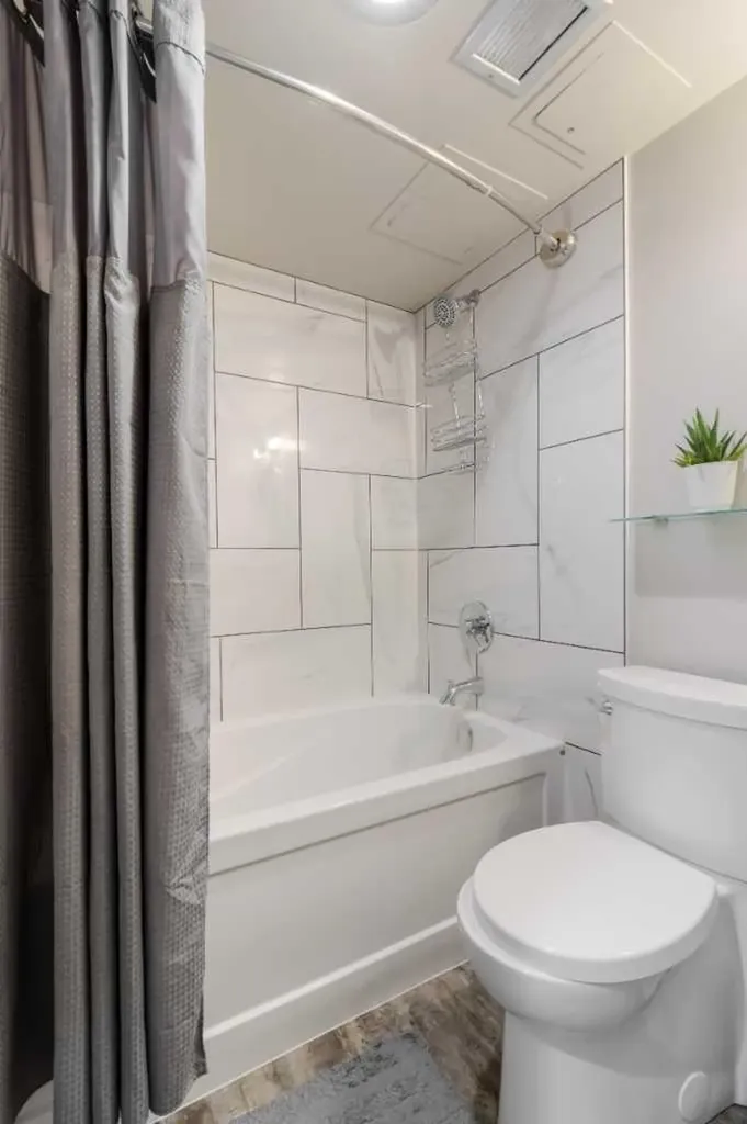 515 6 Street S Lethbridge AB T1J 4J1