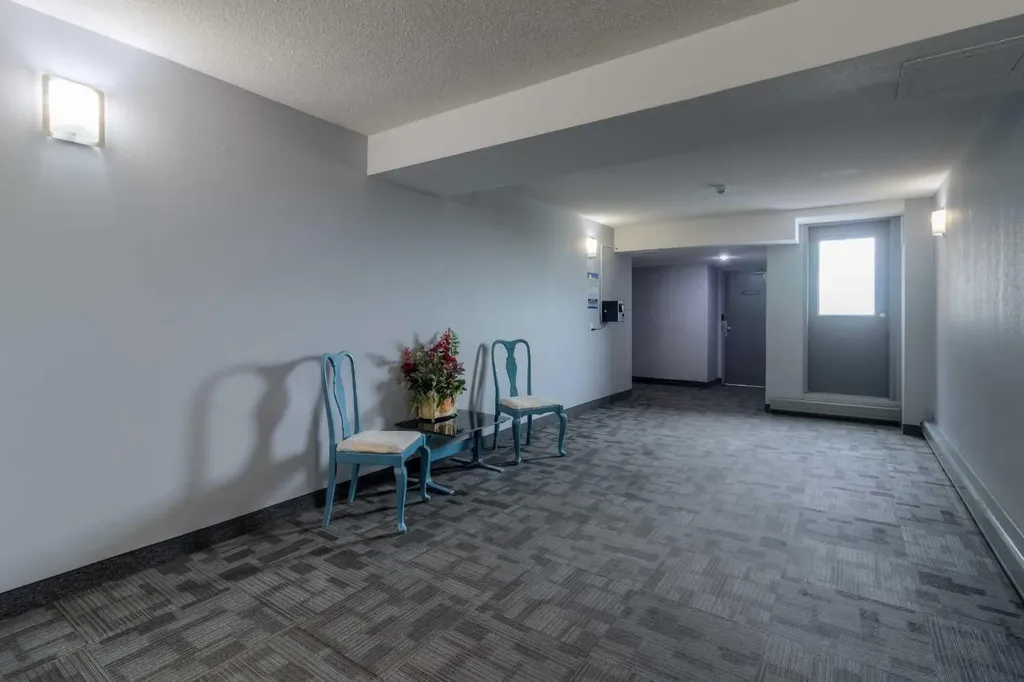 515 6 Street S Lethbridge AB T1J 4J1