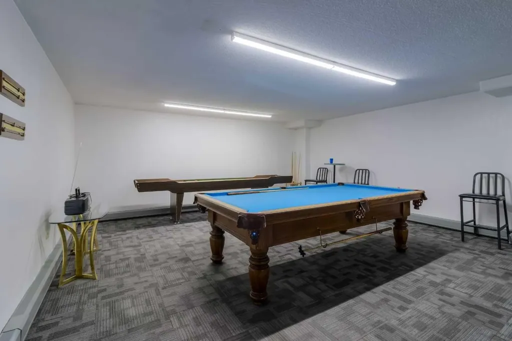 515 6 Street S Lethbridge AB T1J 4J1