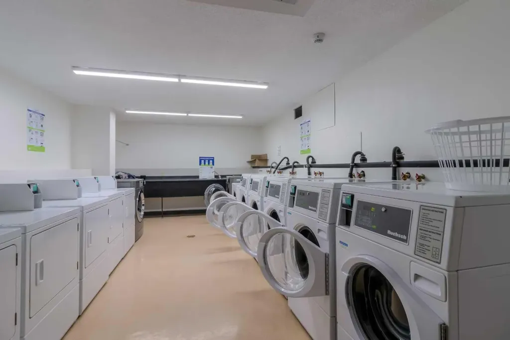 515 6 Street S Lethbridge AB T1J 4J1