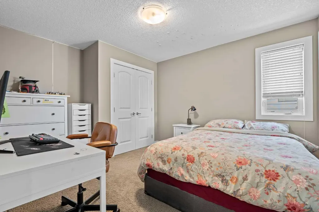 78 Auburn Sound Place SE Calgary AB T3M 0G1