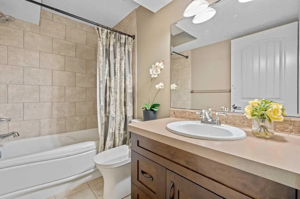 78 Auburn Sound Place SE Calgary AB T3M 0G1