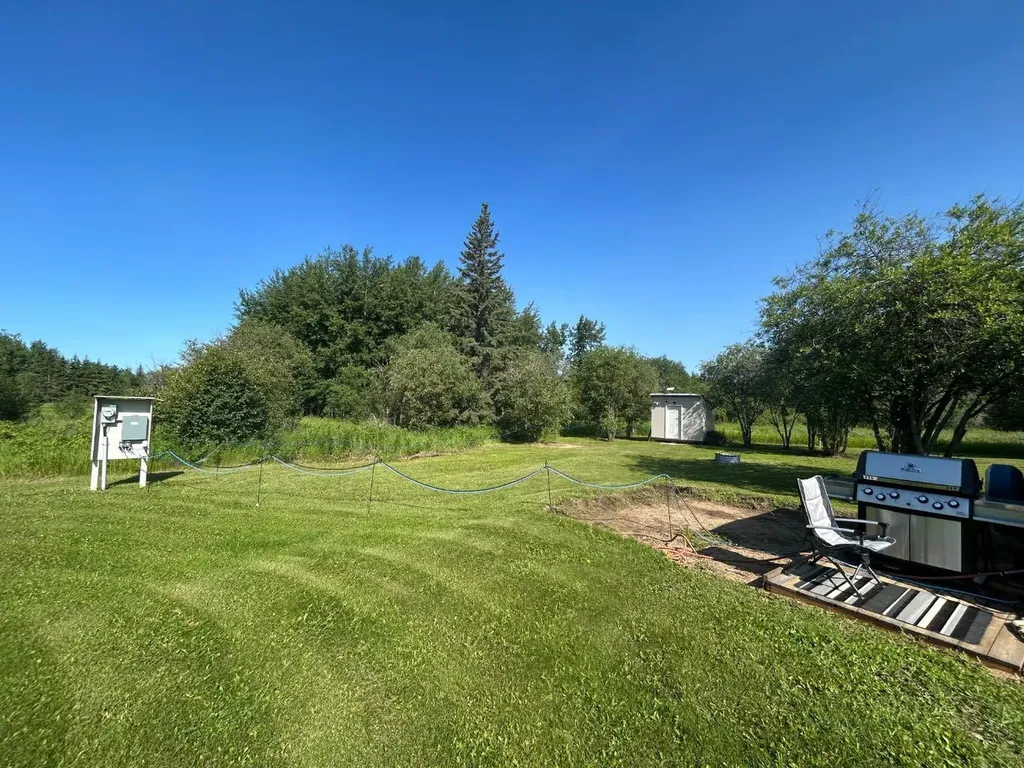 13221 680 Township Lac La Biche AB T0A2C0