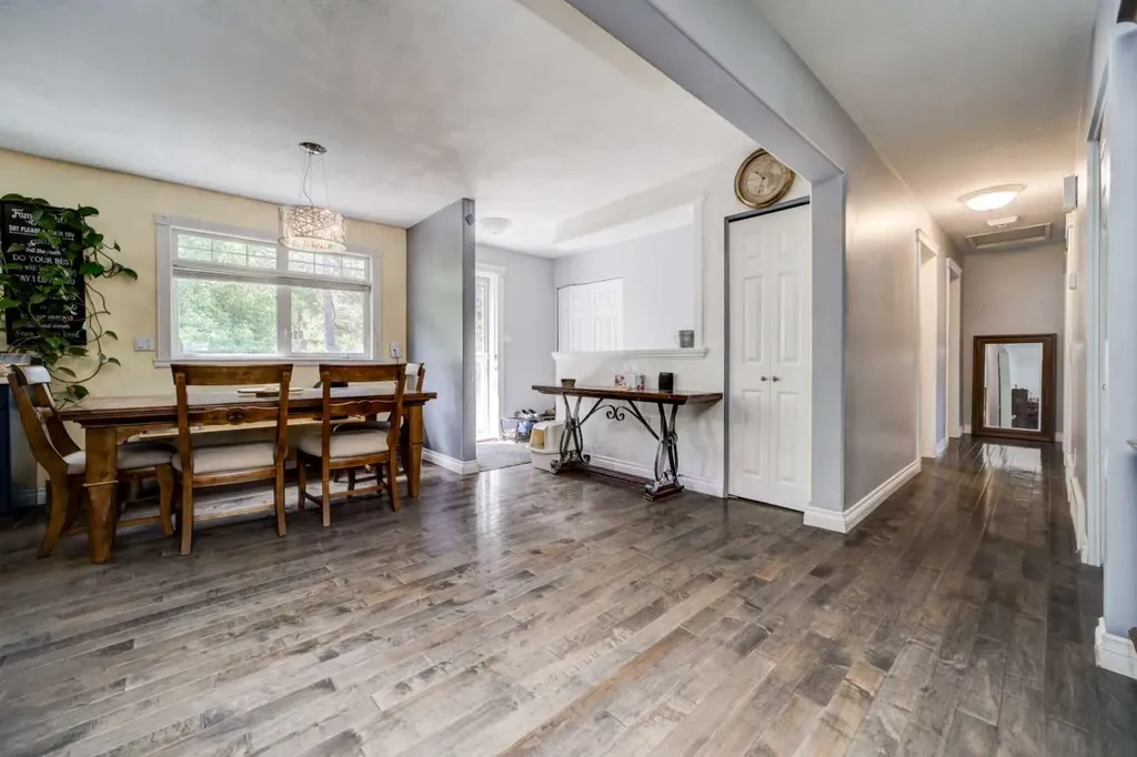 13518 15 Avenue Blairmore AB T0K 0E0