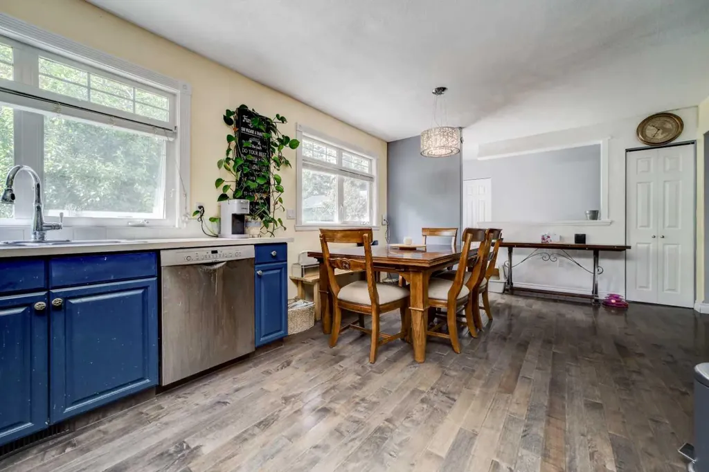 13518 15 Avenue Blairmore AB T0K 0E0