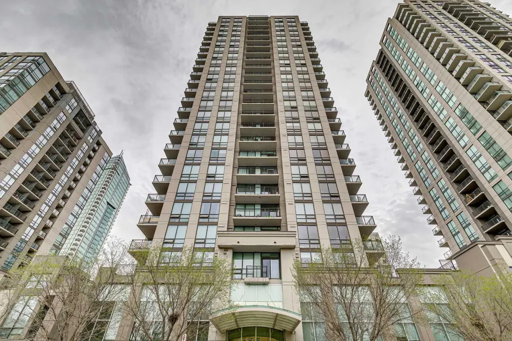 1118 12 Avenue SW Calgary AB T2R 0P4