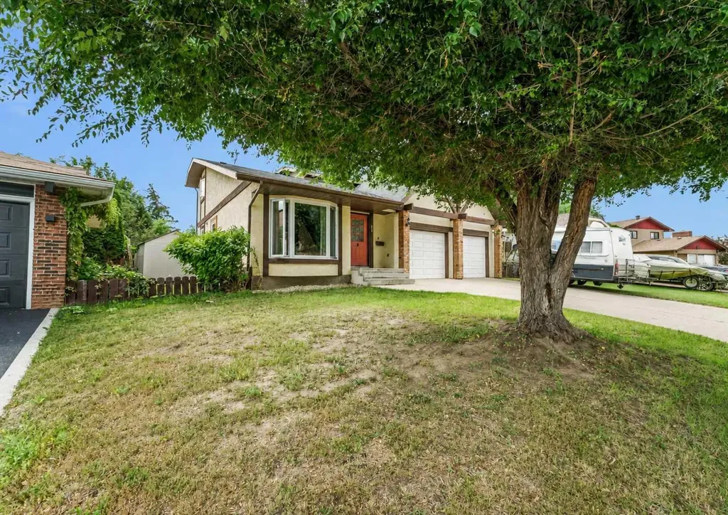 45 Cooper Road SE Medicine Hat AB T1B 1K3