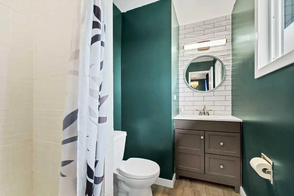 45 Cooper Road SE Medicine Hat AB T1B 1K3