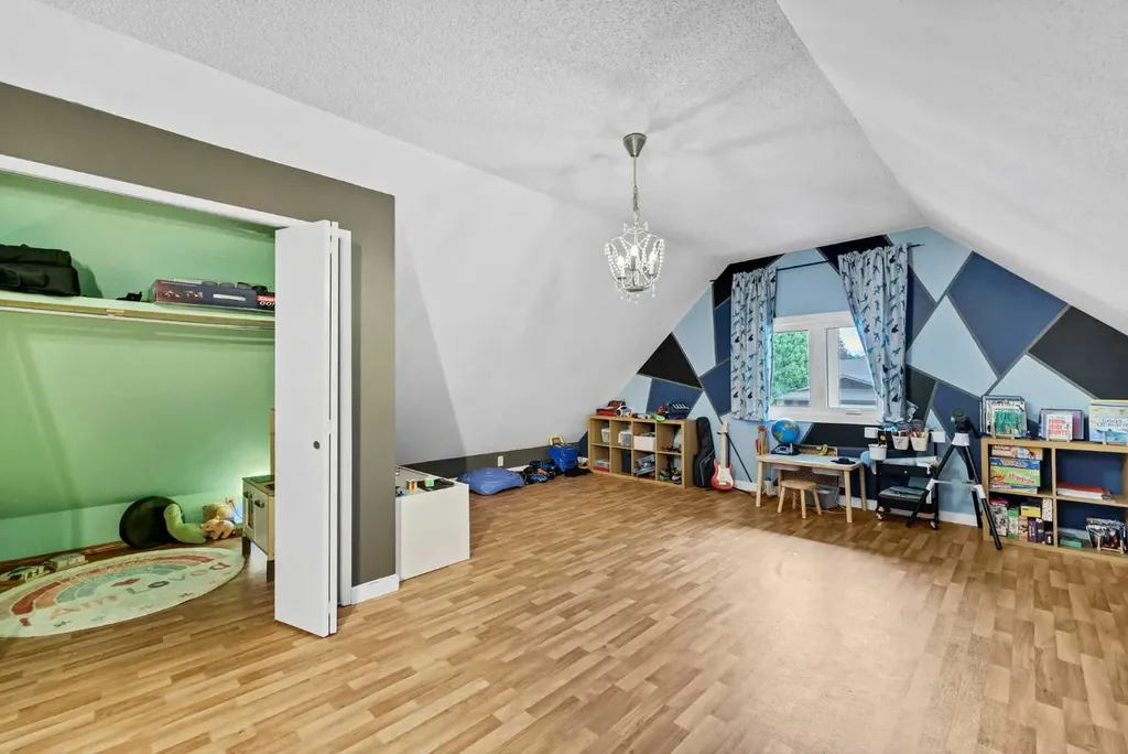 45 Cooper Road SE Medicine Hat AB T1B 1K3