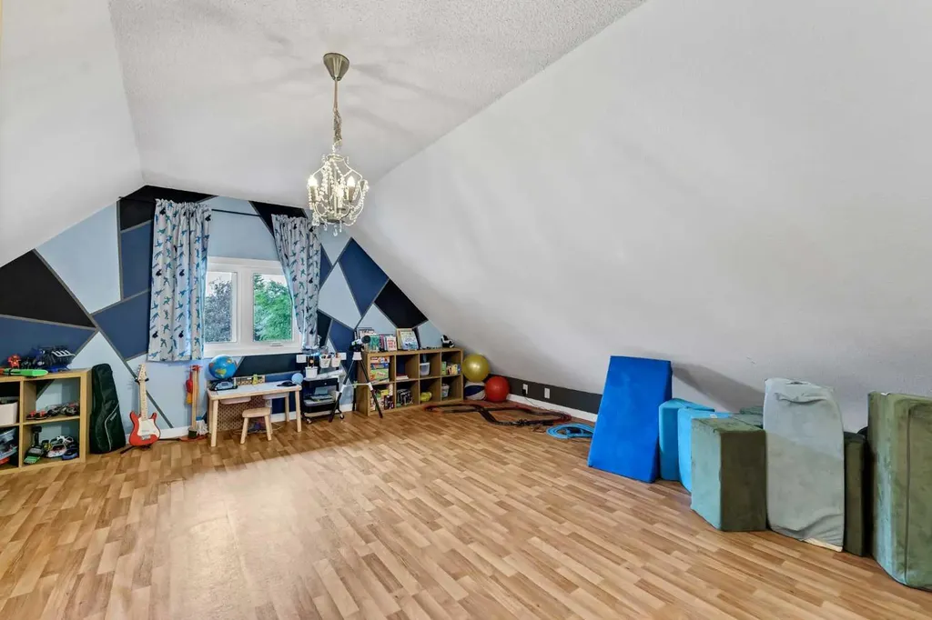 45 Cooper Road SE Medicine Hat AB T1B 1K3