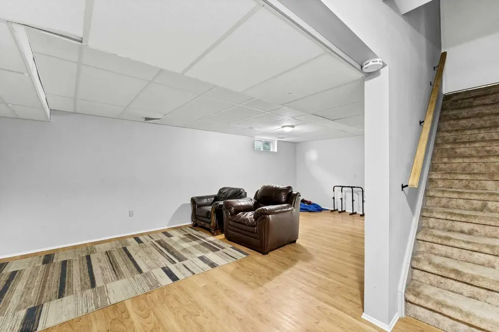 45 Cooper Road SE Medicine Hat AB T1B 1K3