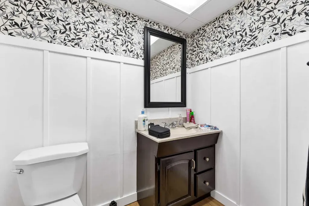 45 Cooper Road SE Medicine Hat AB T1B 1K3