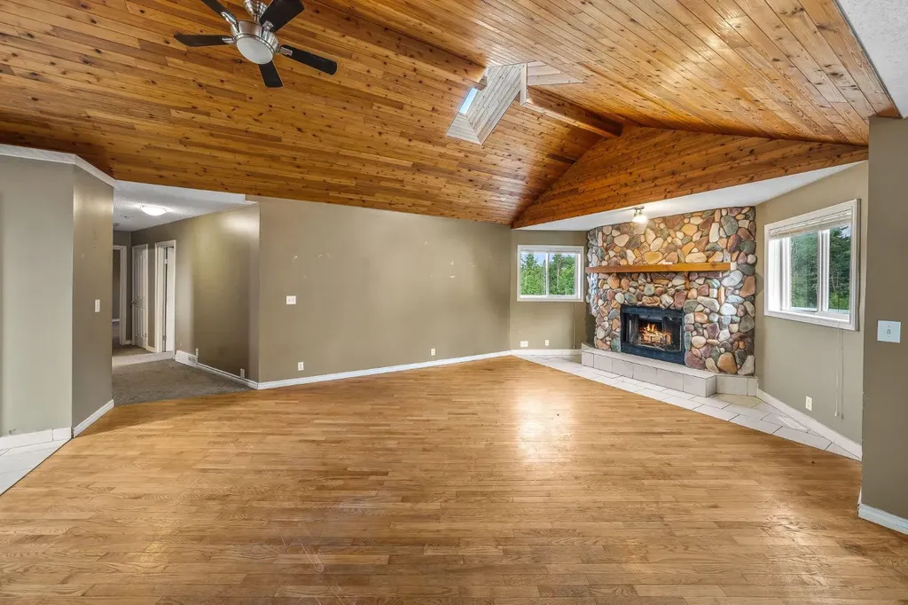 298042 218 Street W Rural Foothills County AB T1S 2Y6