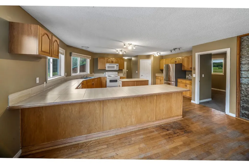 298042 218 Street W Rural Foothills County AB T1S 2Y6