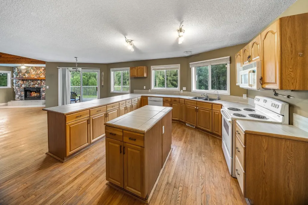 298042 218 Street W Rural Foothills County AB T1S 2Y6
