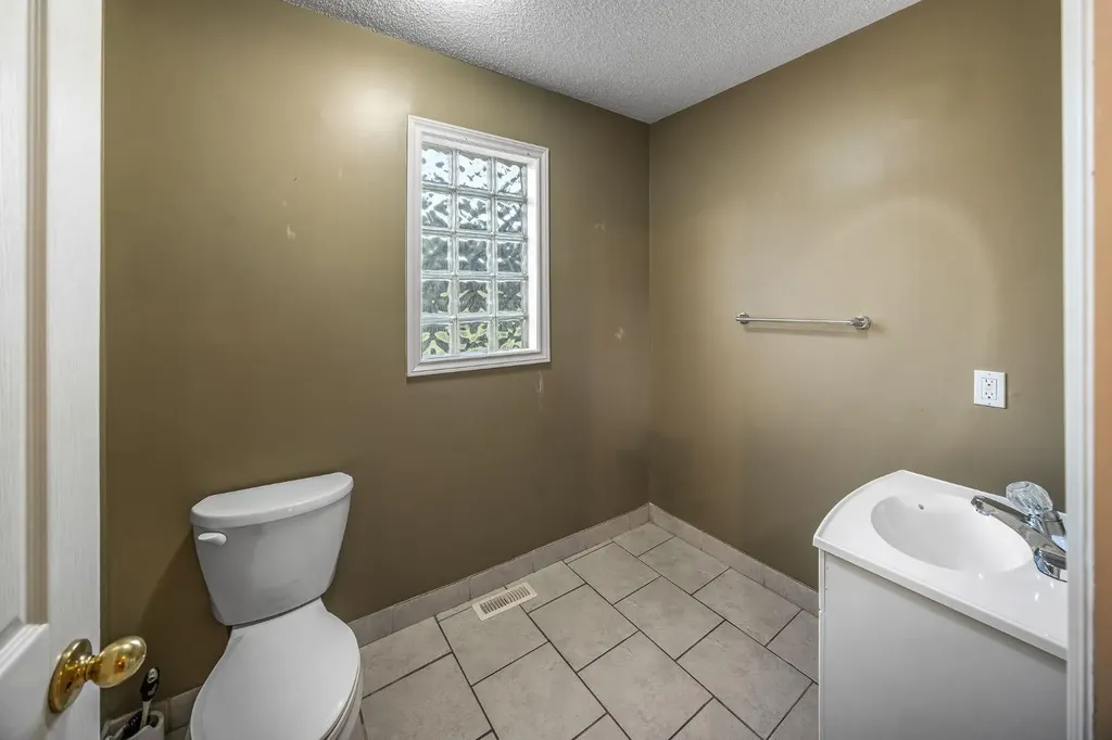 298042 218 Street W Rural Foothills County AB T1S 2Y6