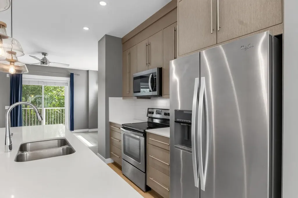 111 Rainbow Falls Gate Chestermere AB T1X0Z5
