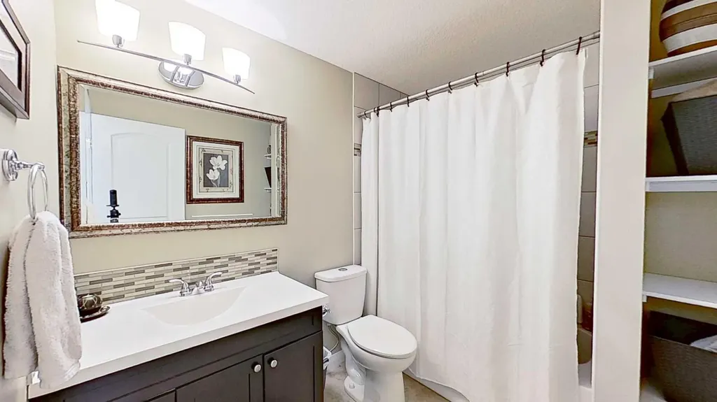 31 Ravenslea Crescent SE Airdrie AB T4A 0H3