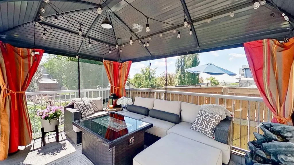 31 Ravenslea Crescent SE Airdrie AB T4A 0H3