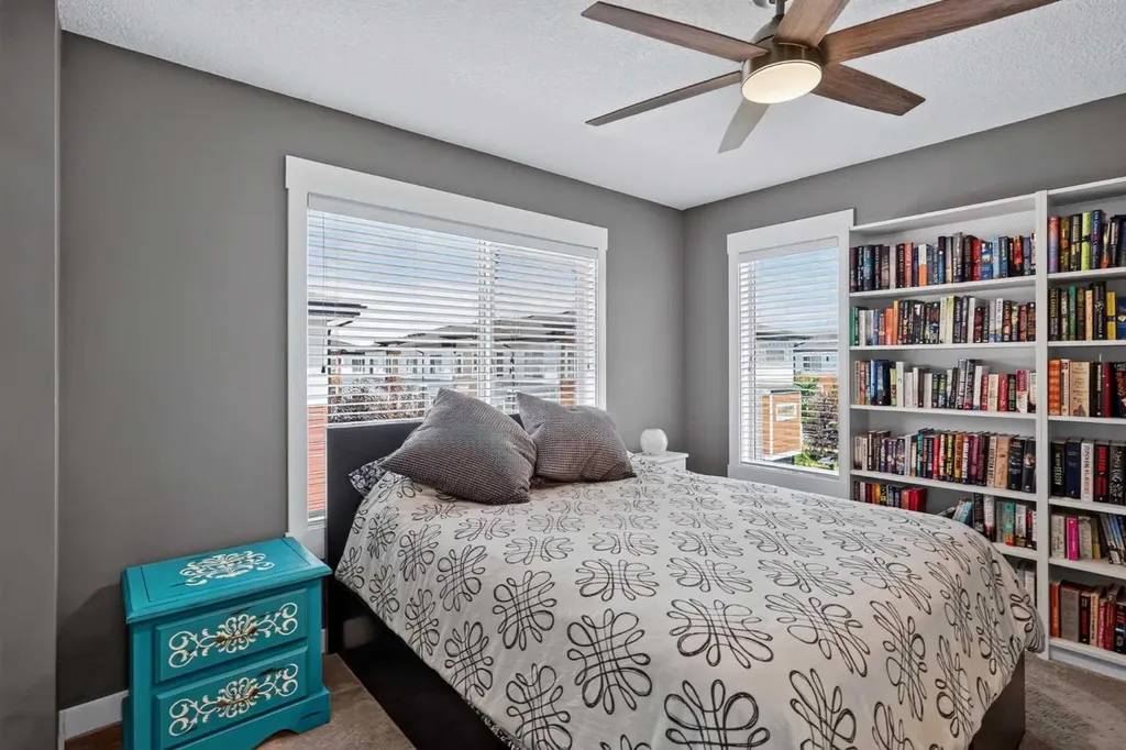 111 Rainbow Falls Gate Chestermere AB T1X 0Z4