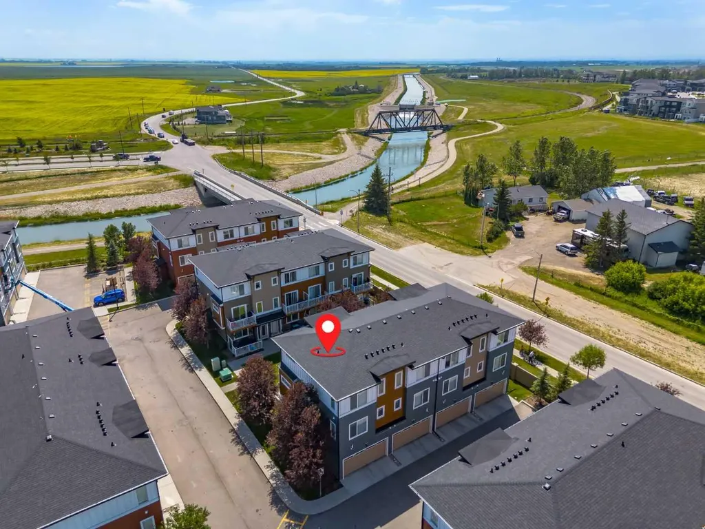 111 Rainbow Falls Gate Chestermere AB T1X 0Z4
