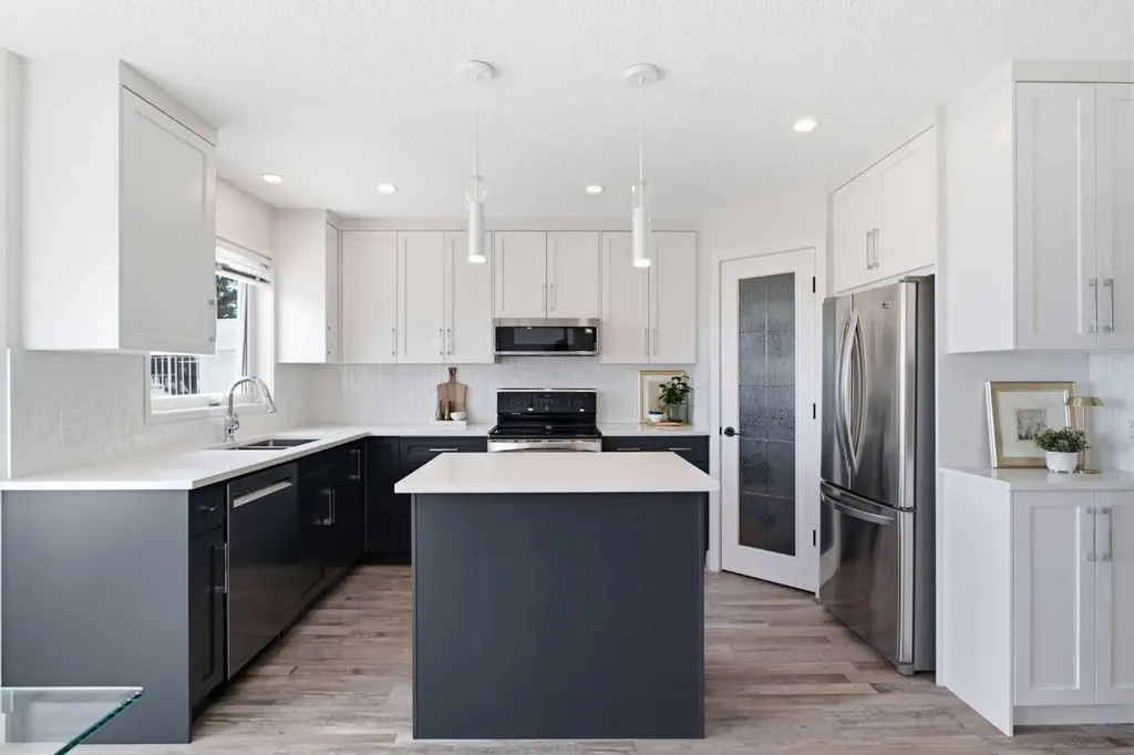 271 Sienna Park View SW Calgary AB T3H 3L2