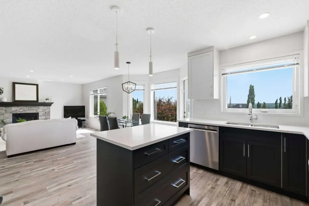271 Sienna Park View SW Calgary AB T3H 3L2